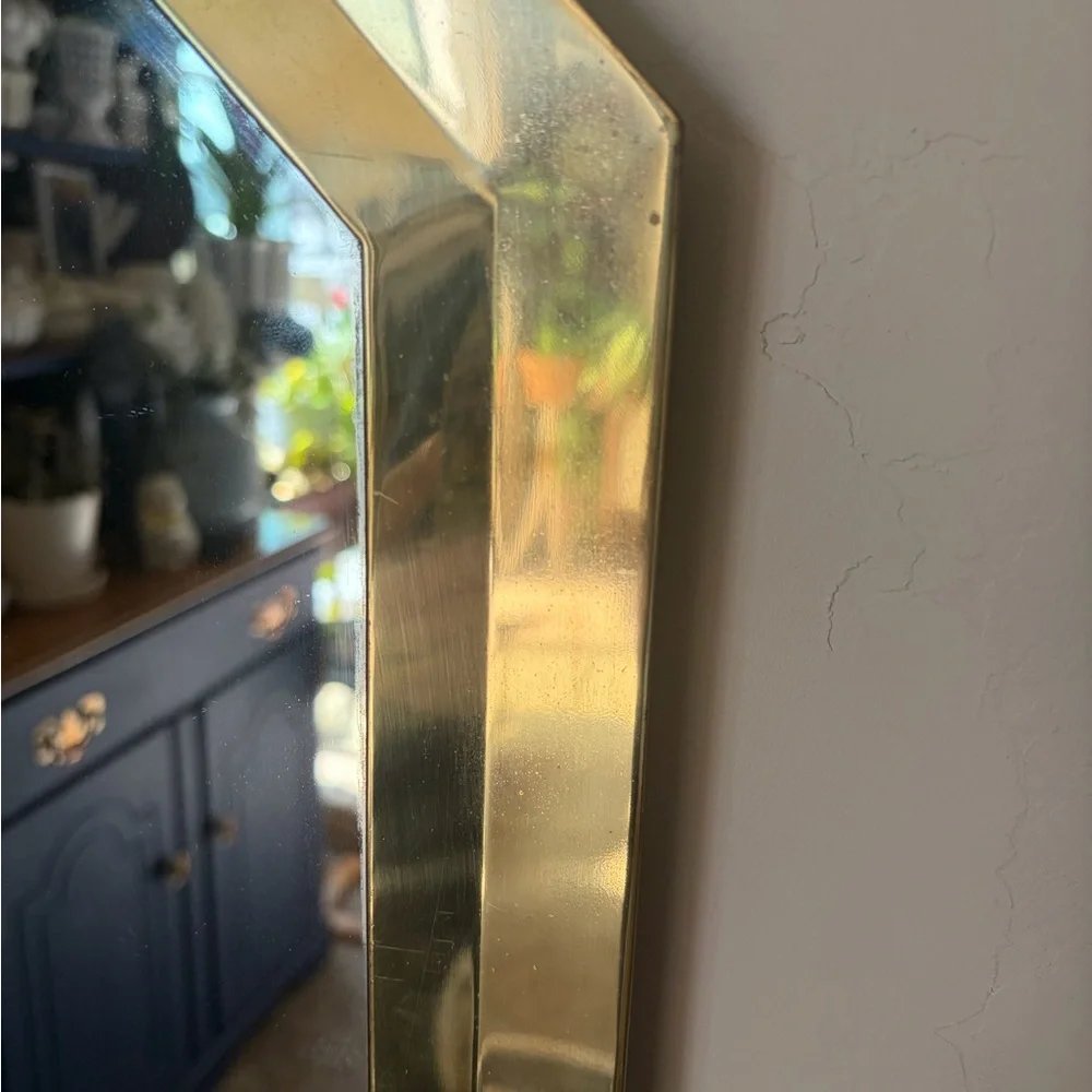 Elegant Gold Wall Mirror